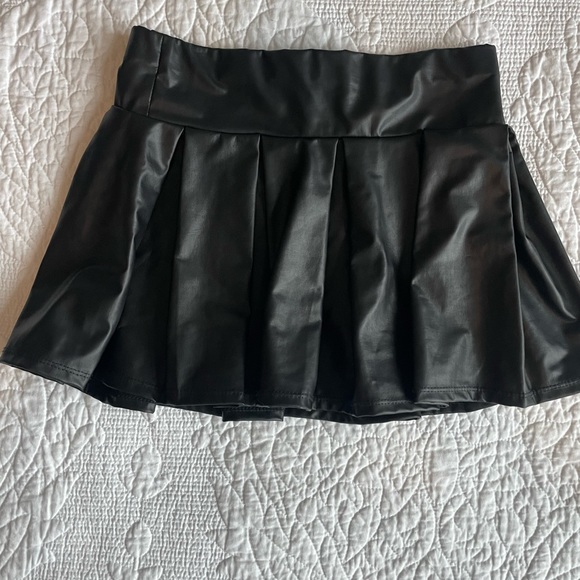 Body rage small skirt pleather - Picture 3 of 3
